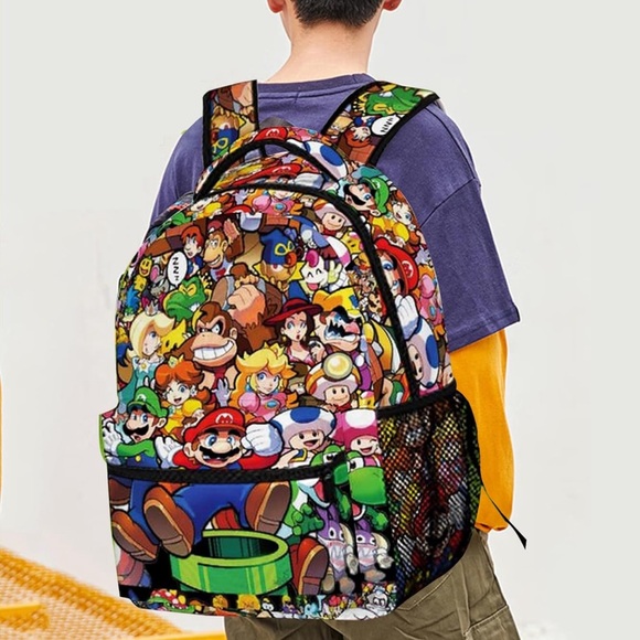 Super Mario backpack - Picture 2 of 3